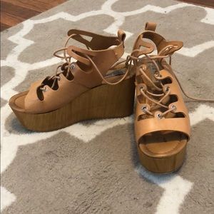 Steve madden platform wedges 37